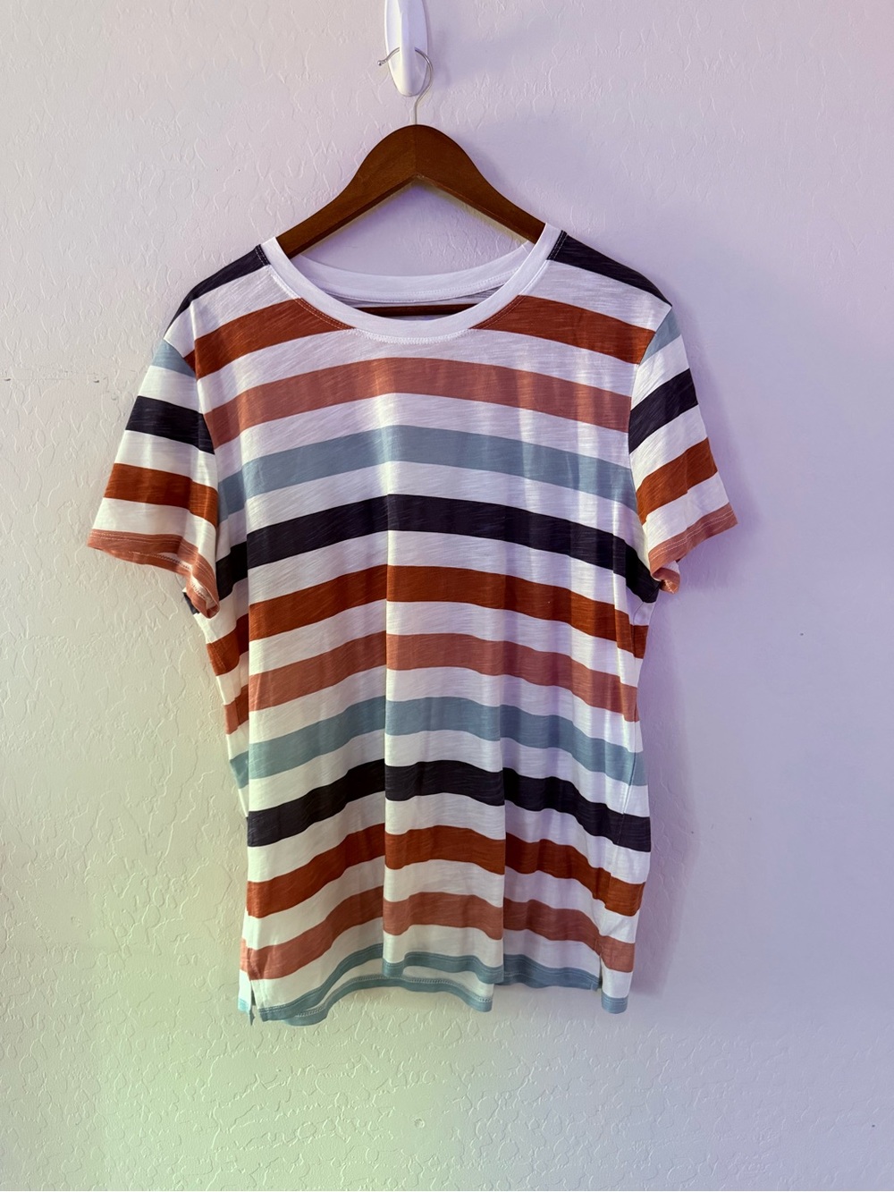 24/7 Women’s Multicolor Striped T-Shirt Medium Cotton‎ Modal Relaxed Fit Tee